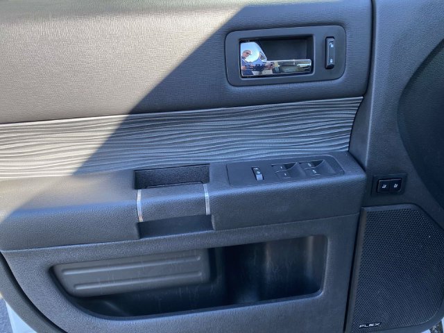 Used 2019 Ford Flex SEL w/ Equipment Group 202A FWD image 13