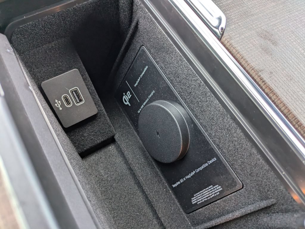 New 2027 Lincoln Navigator Reserve AWD/4WD image 26