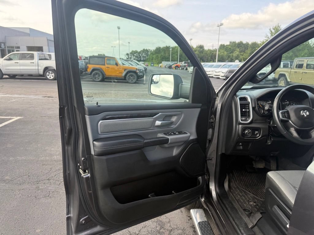 Used 2022 RAM 1500 Big Horn AWD/4WD image 15