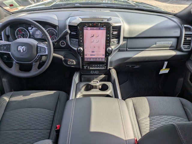 New 2026 RAM 3500 Big Horn AWD/4WD image 16