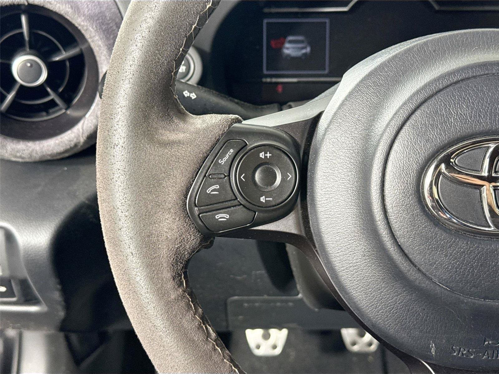 Used 2023 Toyota GR86 Premium RWD image 17