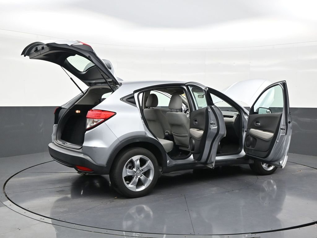 Used 2021 Honda HR-V LX image 28