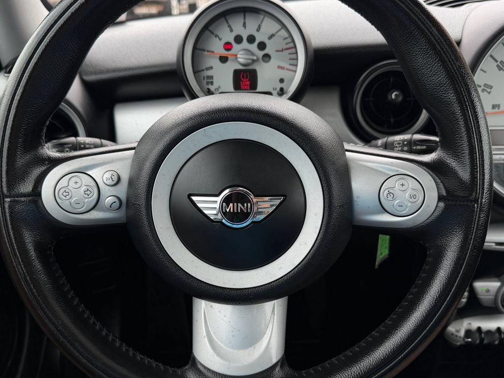 Used 2010 MINI Cooper Clubman Hardtop FWD image 21