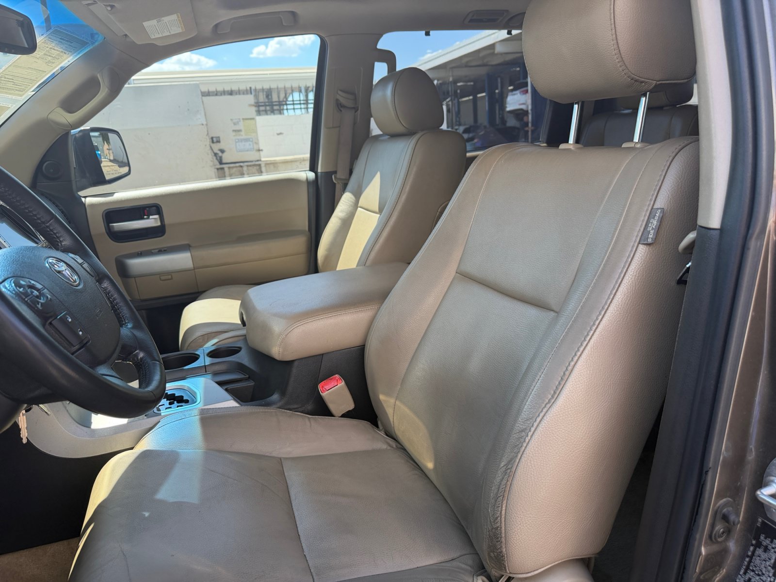 Used 2008 Toyota Sequoia Limited w/ Cold Area Pkg AWD/4WD image 14