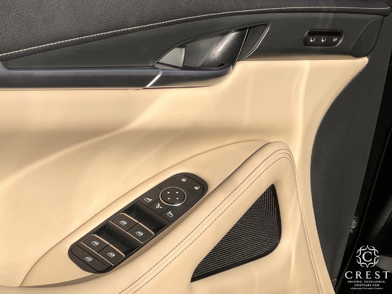 Used 2022 INFINITI QX60 Luxe w/ Cargo Package FWD image 23