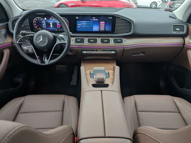 Used 2025 Mercedes-Benz GLE 350 4MATIC w/ AMG Line Exterior image 15
