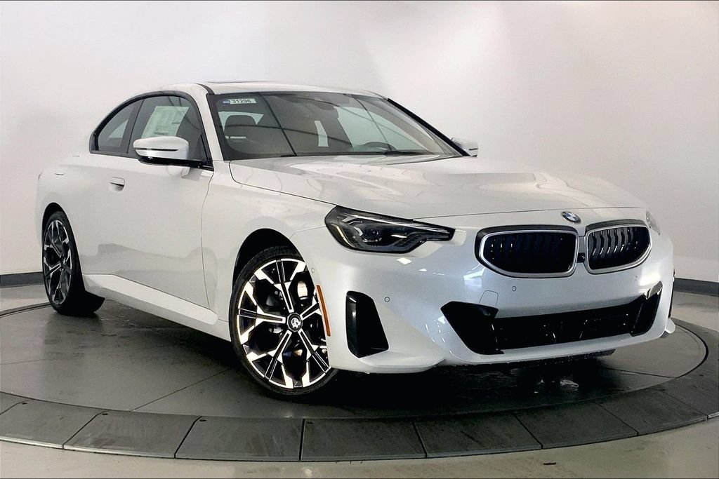 New 2026 BMW 230i xDrive Coupe w/ Premium Package AWD/4WD image 11