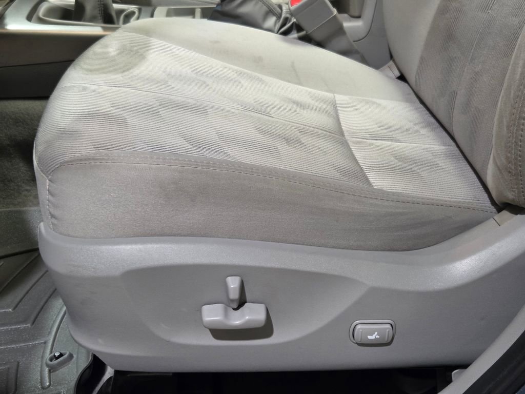 Used 2010 Subaru Forester 2.5X Premium image 7