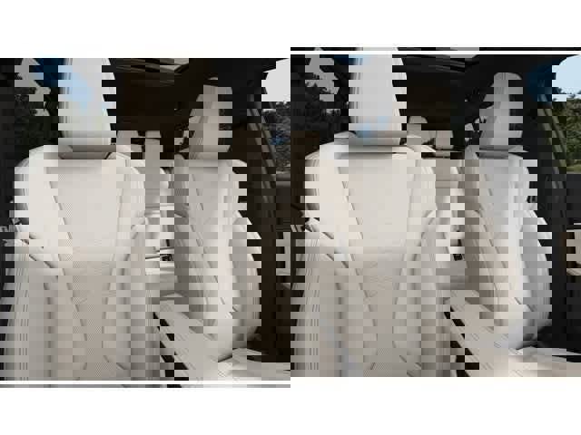 New 2025 BMW X2 xDrive28i w/ Technology Package image 11