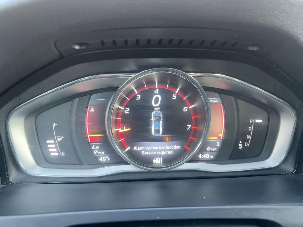 Used 2016 Volvo S60 T5 Premier image 16