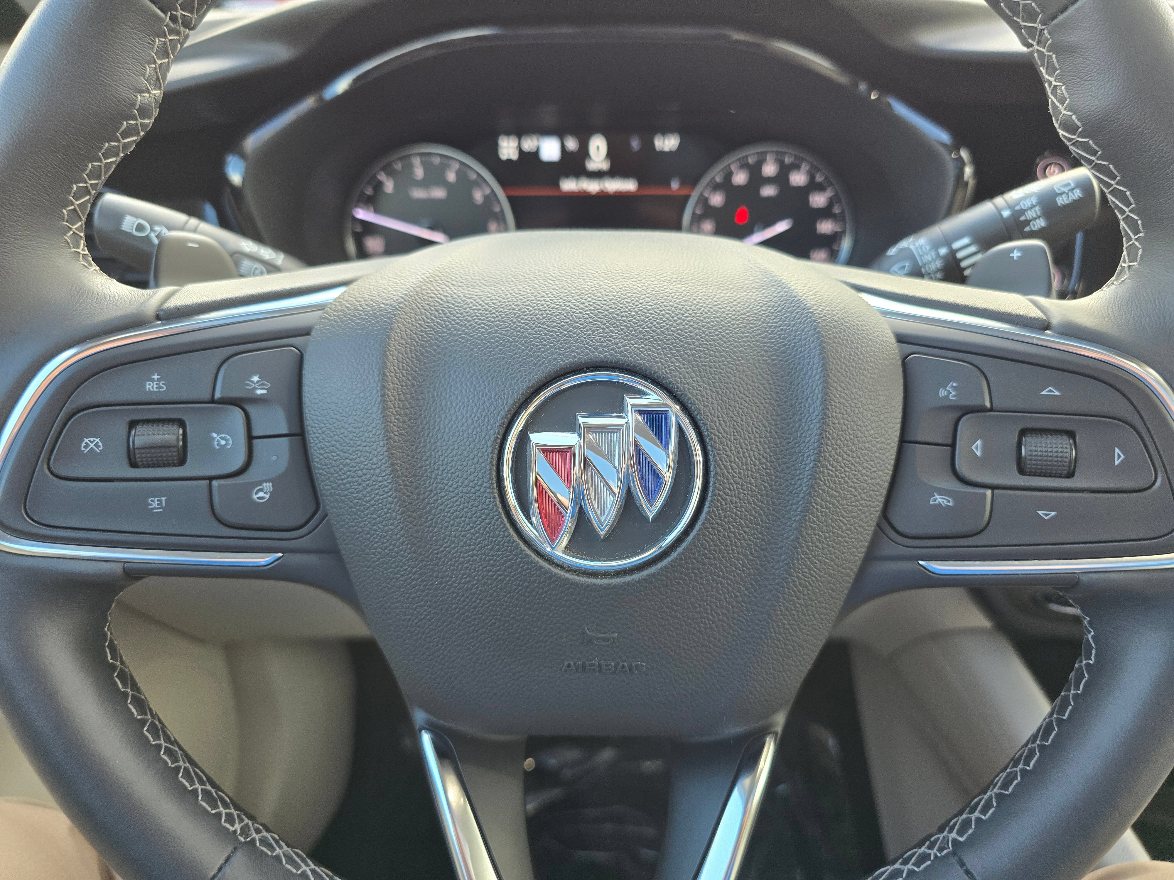 Used 2022 Buick Envision Essence w/ Technology Package I AWD/4WD image 24