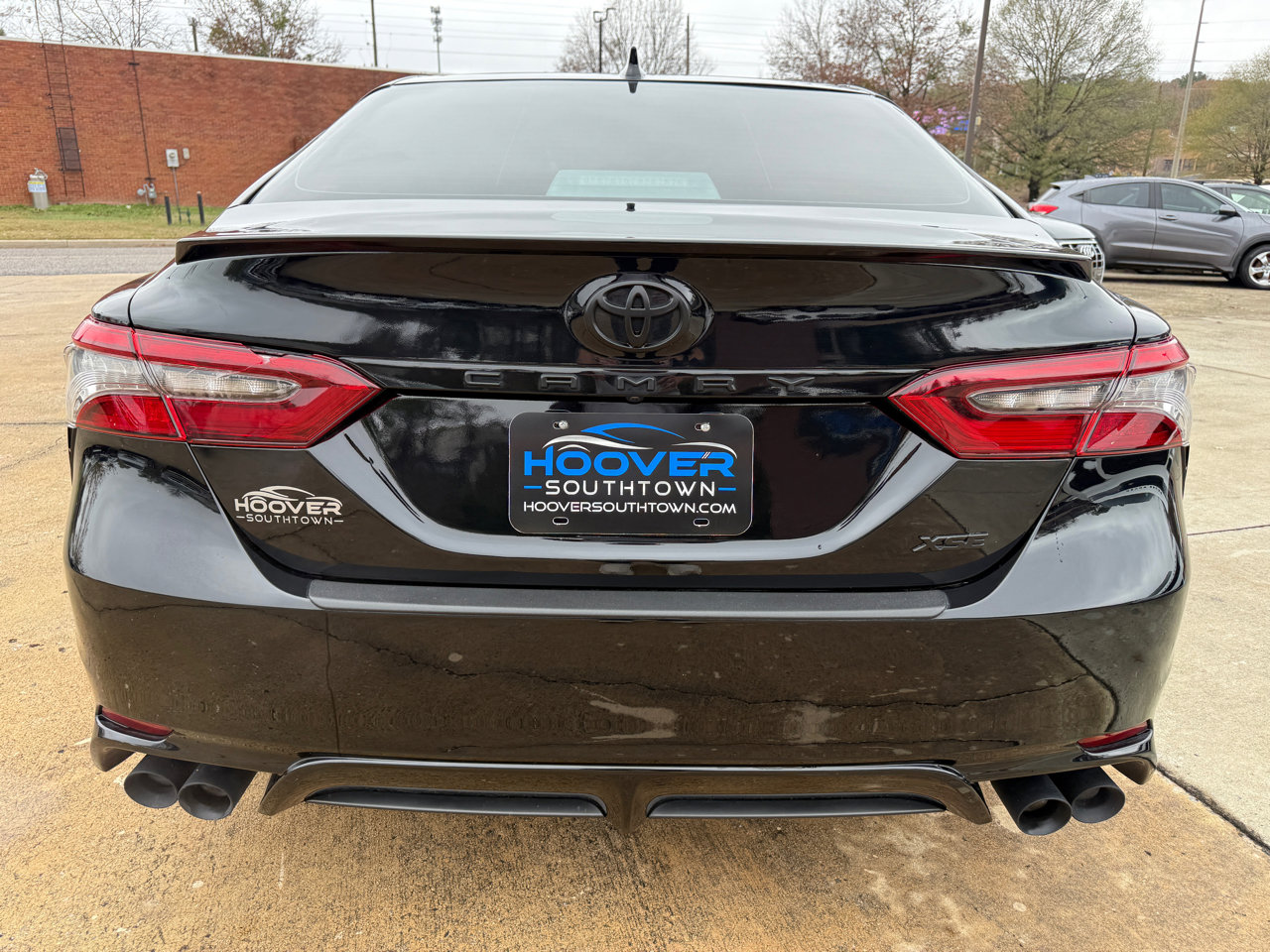 Used 2023 Toyota Camry XSE image 4