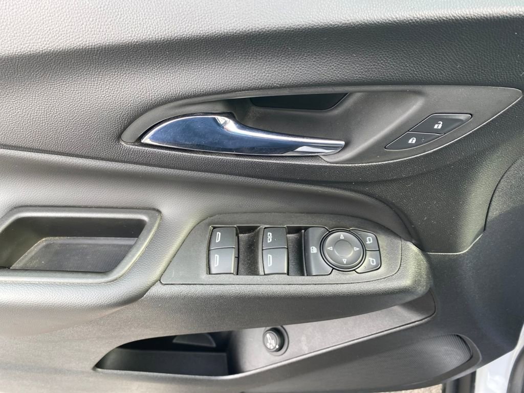 Used 2022 Chevrolet Equinox LT image 20