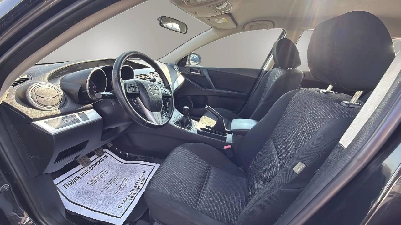 Used 2013 MAZDA MAZDA3 i Touring FWD image 9