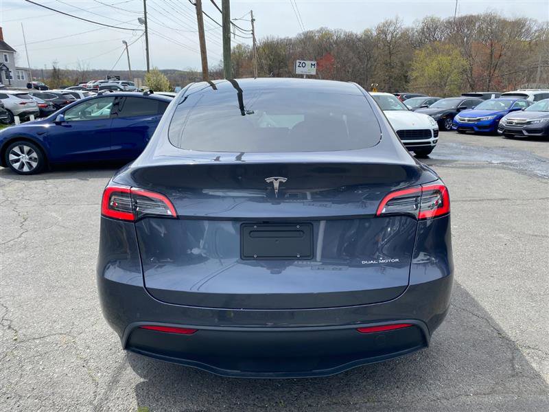 Used 2024 Tesla Model Y Long Range image 4