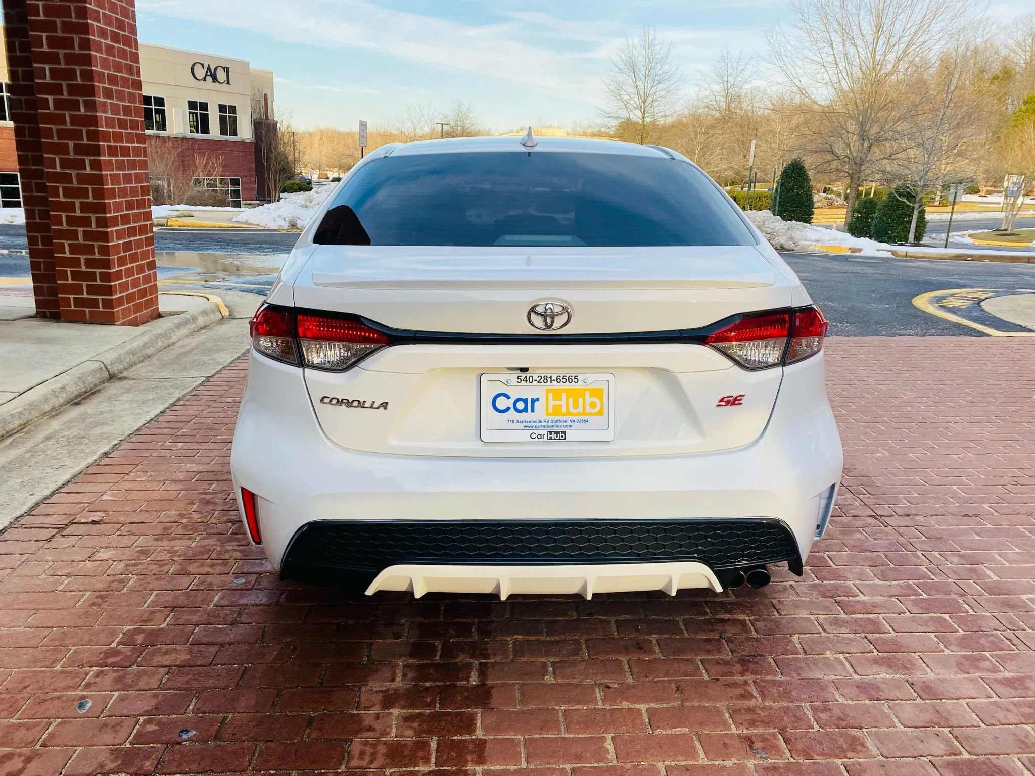 Used 2021 Toyota Corolla SE image 5