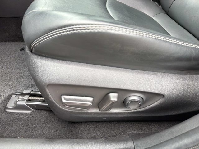Used 2024 Toyota RAV4 XLE Premium FWD image 10