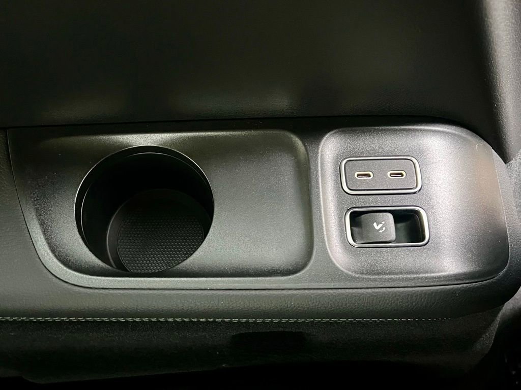 Certified 2026 Mercedes-Benz GLS 450 4MATIC image 45