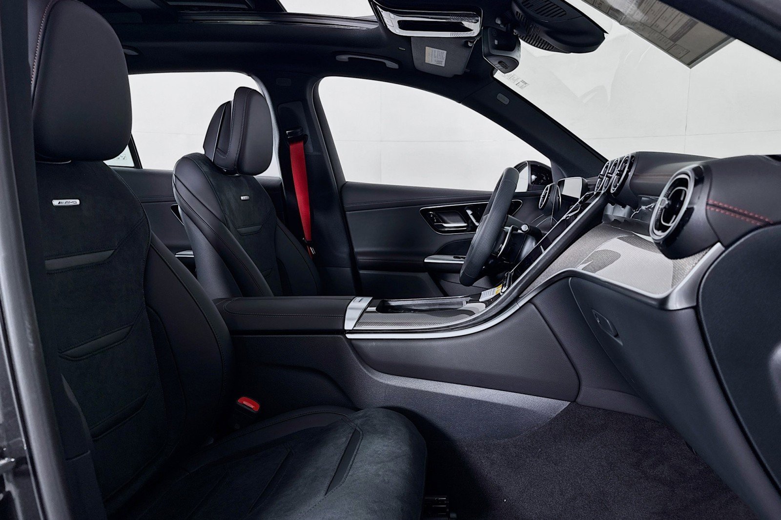 New 2026 Mercedes-Benz GLC 43 AMG 4MATIC image 6