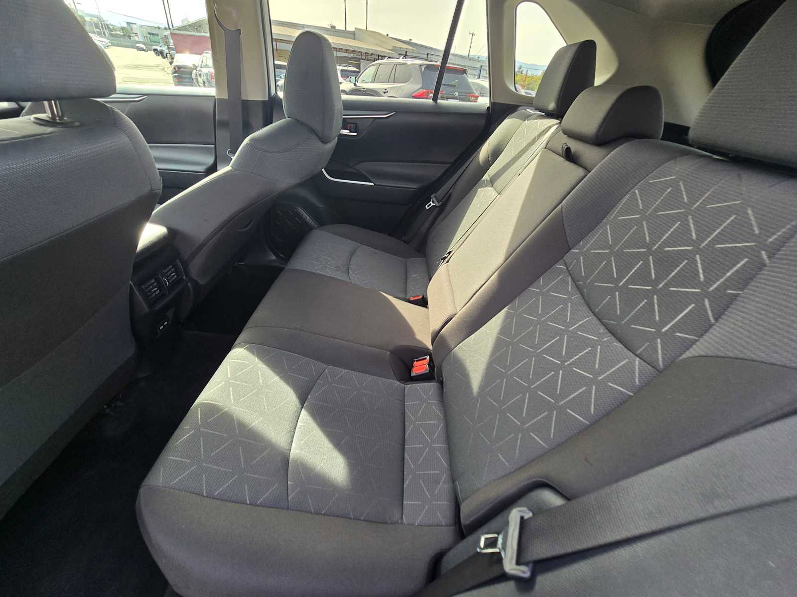 Used 2025 Toyota RAV4 XLE w/ Weather Package image 19