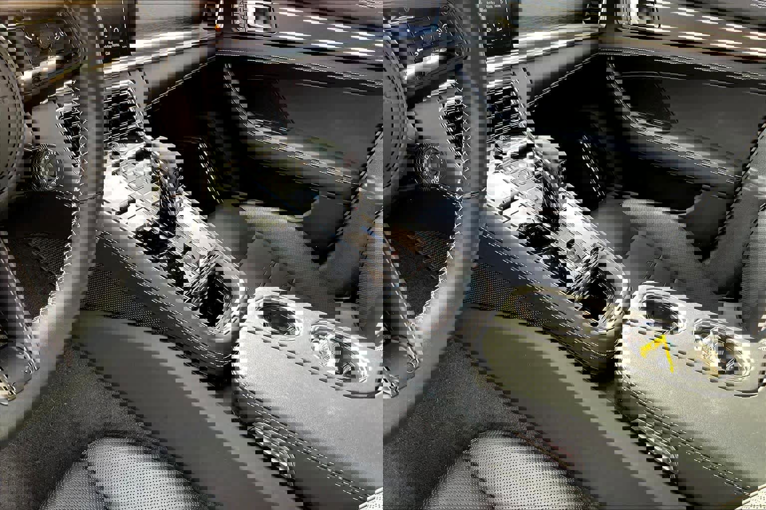 Used 2022 Porsche Panamera Turbo S image 20