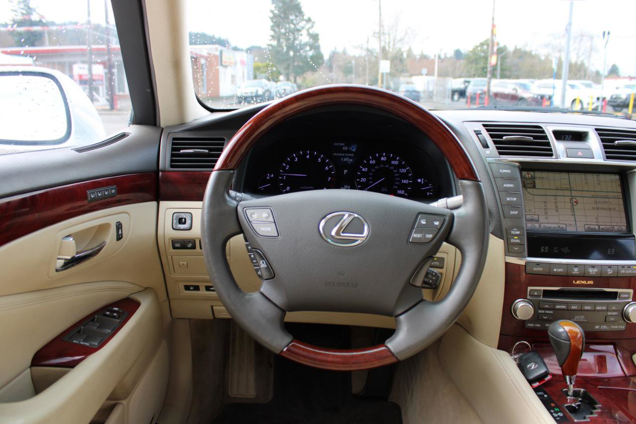 Used 2010 Lexus LS 460 L image 11