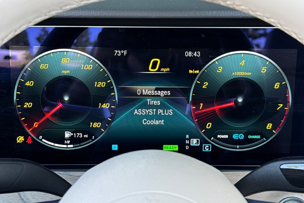 Used 2023 Mercedes-Benz E 450 Cabriolet image 31
