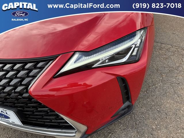 Used 2022 Lexus UX 250h w/ Premium Package image 11