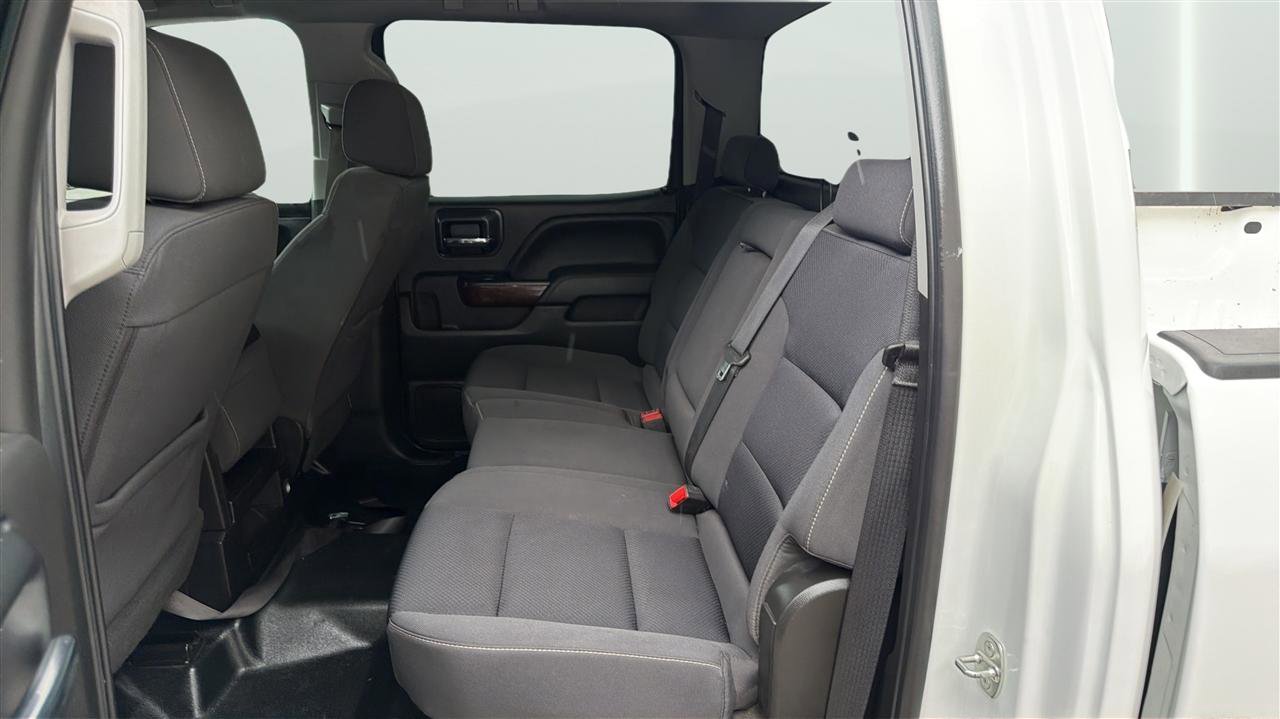 Used 2018 GMC Sierra 1500 SLE w/ Suspension Package, Off-Road AWD/4WD image 19