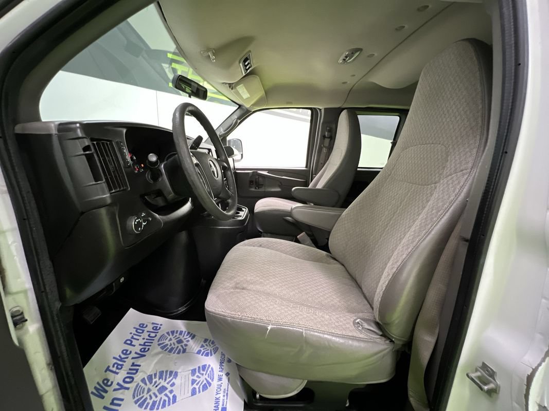Used 2013 Chevrolet Express 2500 LT w/ LT Preferred Equipment Group RWD image 15