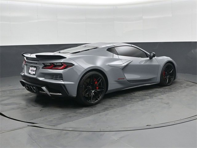 Used 2024 Chevrolet Corvette Z06 image 4