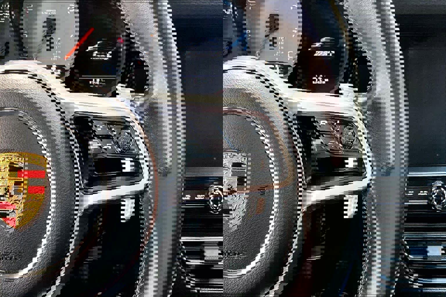 Used 2021 Porsche Macan S image 24