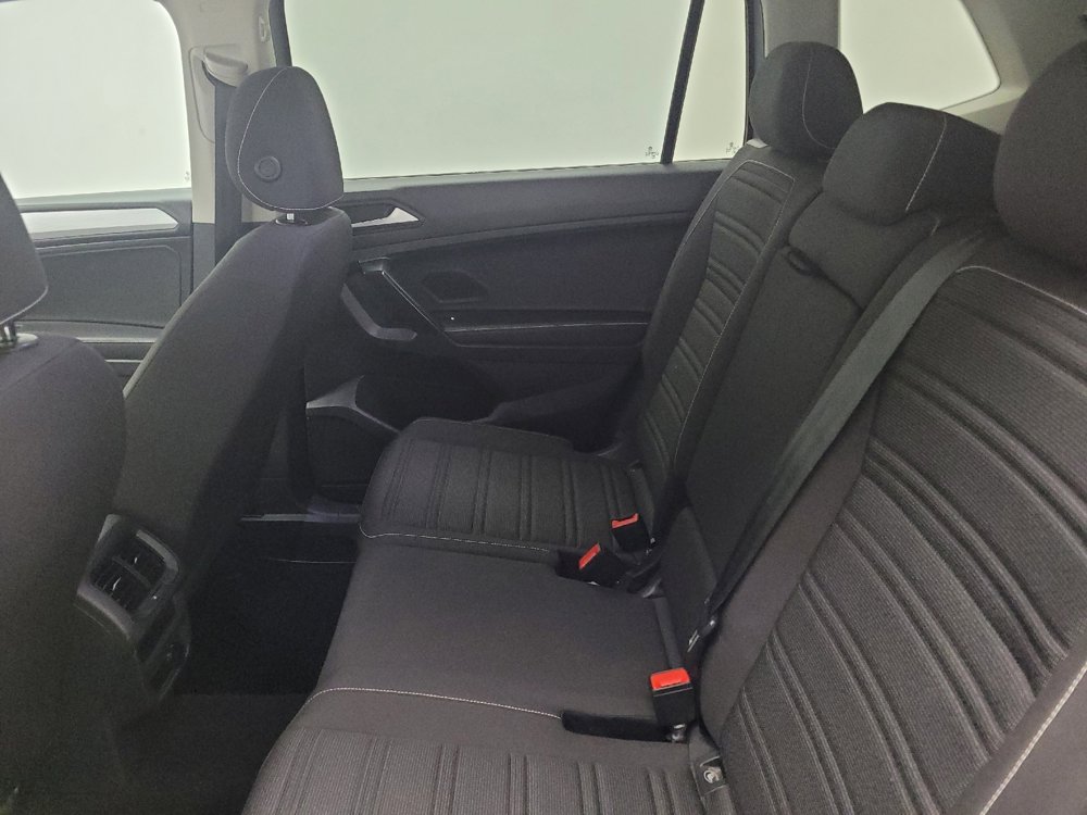 Used 2022 Volkswagen Tiguan S FWD image 18