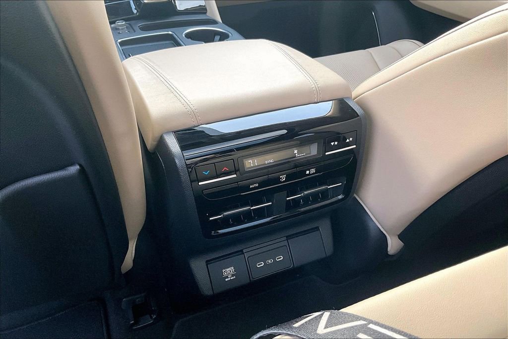 Used 2025 Acura MDX w/ Technology Package image 34