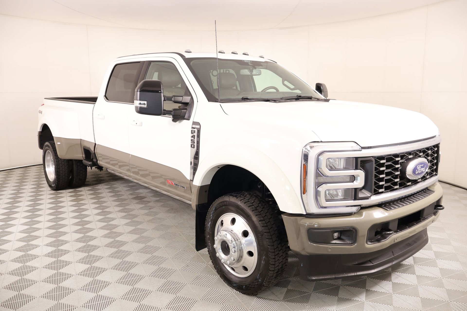 Used 2026 Ford F450 King Ranch image 1