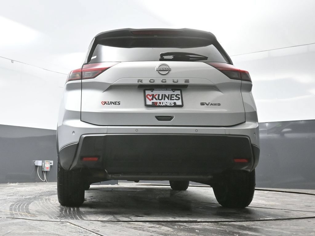 Used 2024 Nissan Rogue SV AWD/4WD image 55