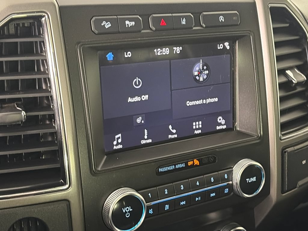 Certified 2019 Ford Expedition XLT w/ Equipment Group 202A AWD/4WD image 19
