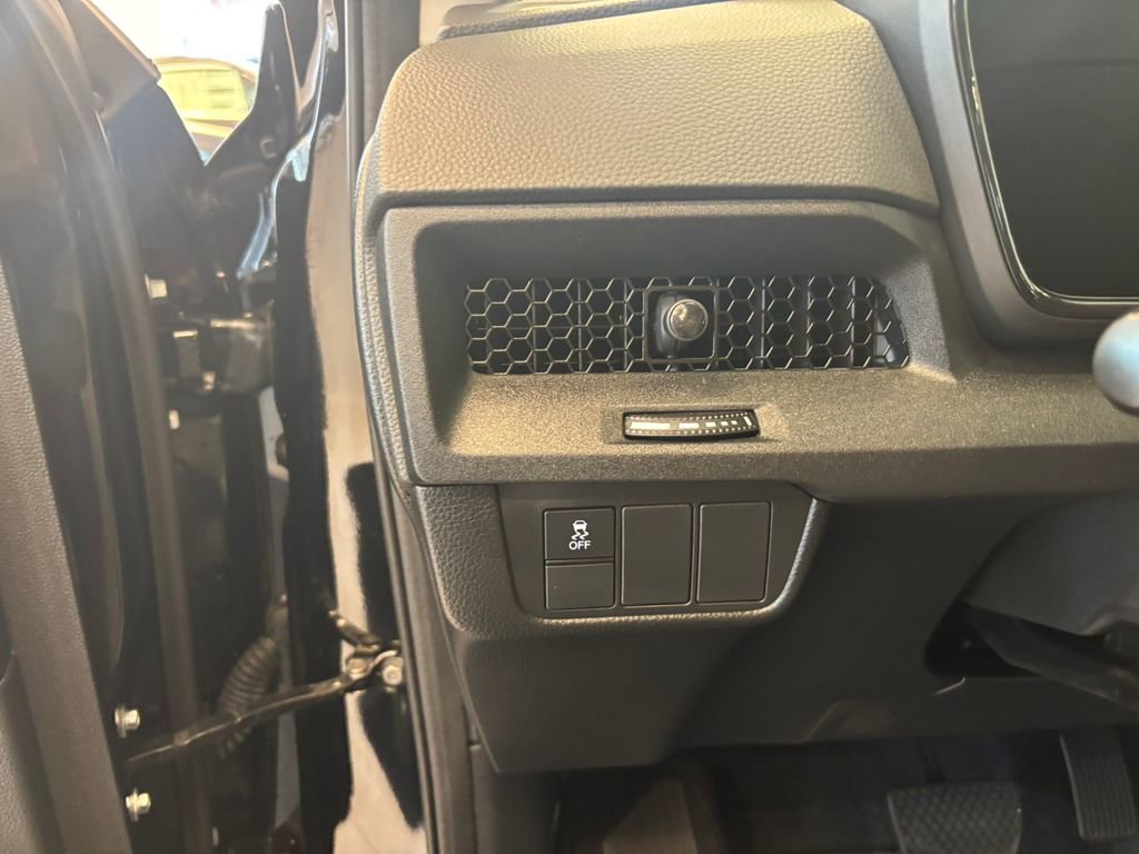 Used 2024 Honda CR-V EX image 15