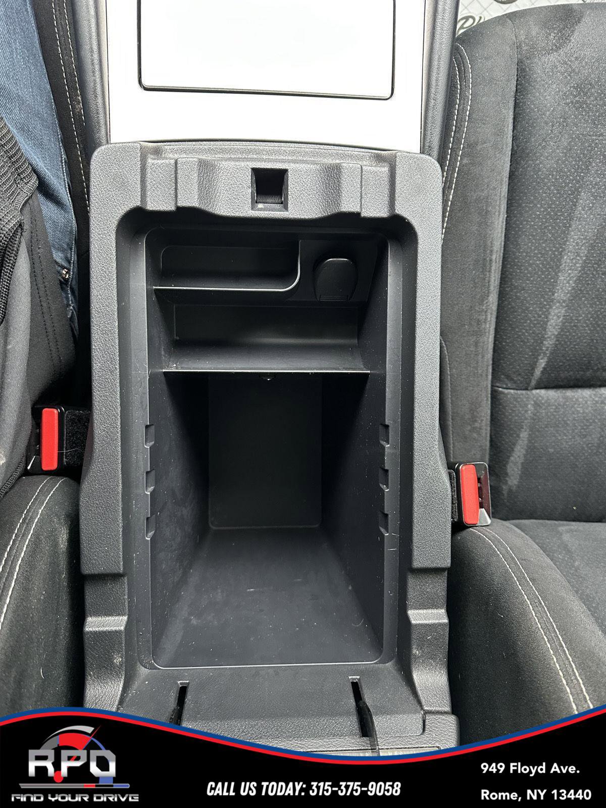 Used 2017 Nissan Murano SV image 32