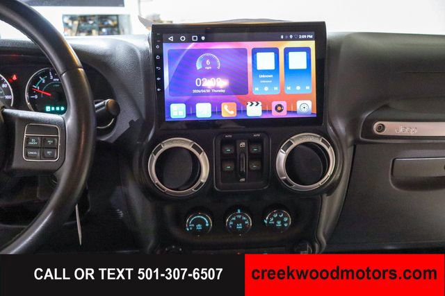 Used 2013 Jeep Wrangler Unlimited Sahara w/ Connectivity Group AWD/4WD image 60