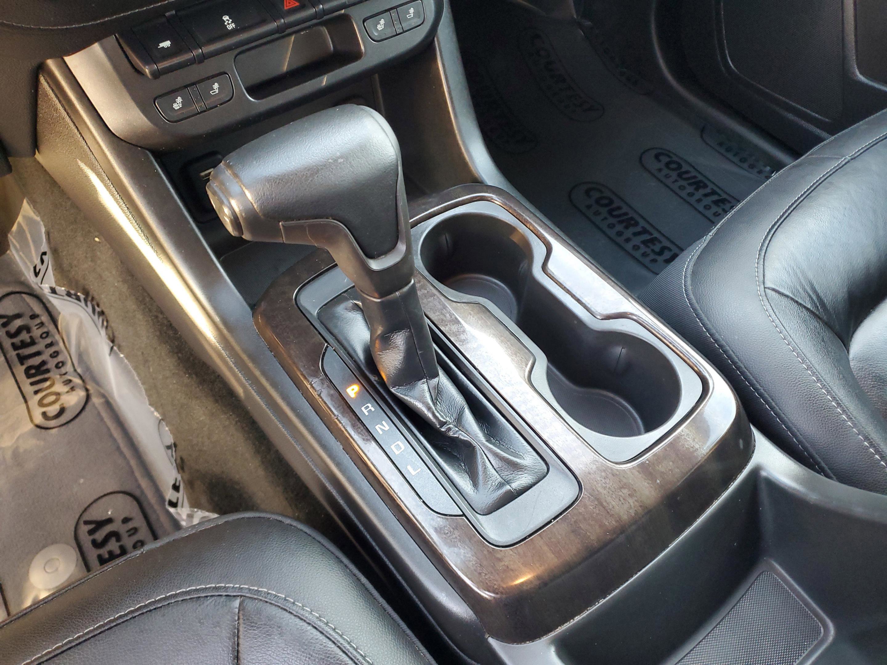 Used 2018 GMC Canyon SLT w/ Driver Alert Package image 29