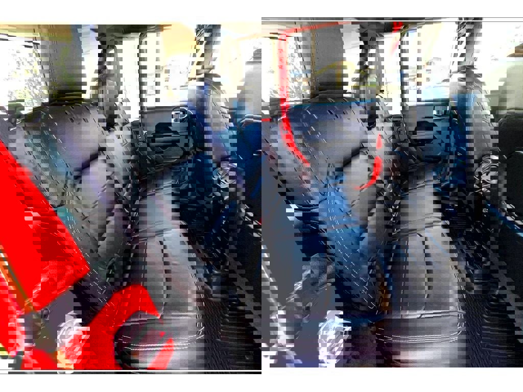 Used 2019 Jeep Wrangler Unlimited Sahara image 28