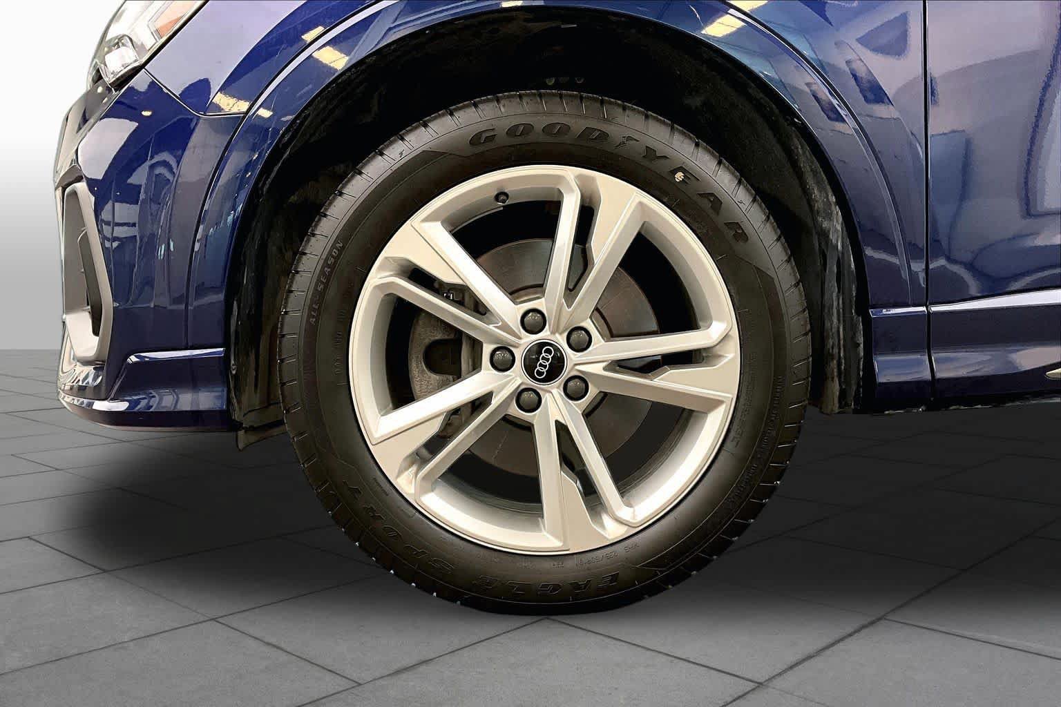 Used 2024 Audi Q3 2.0T Premium Plus AWD/4WD image 11
