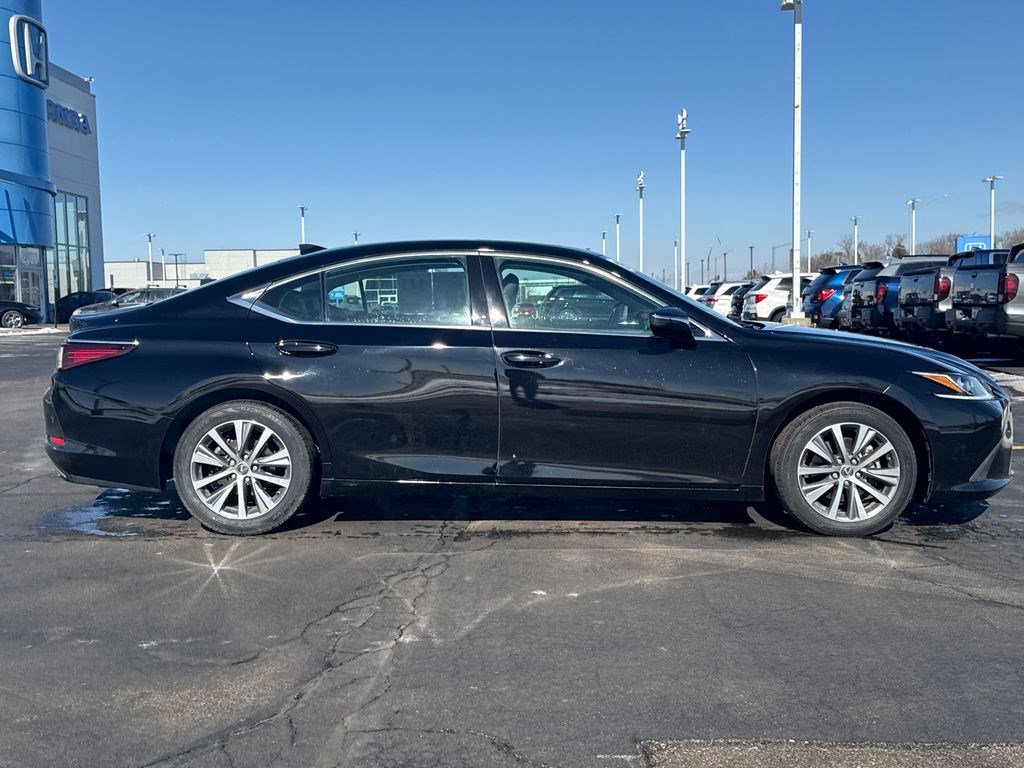 Used 2019 Lexus ES 350 w/ Accessory Package 2 image 12