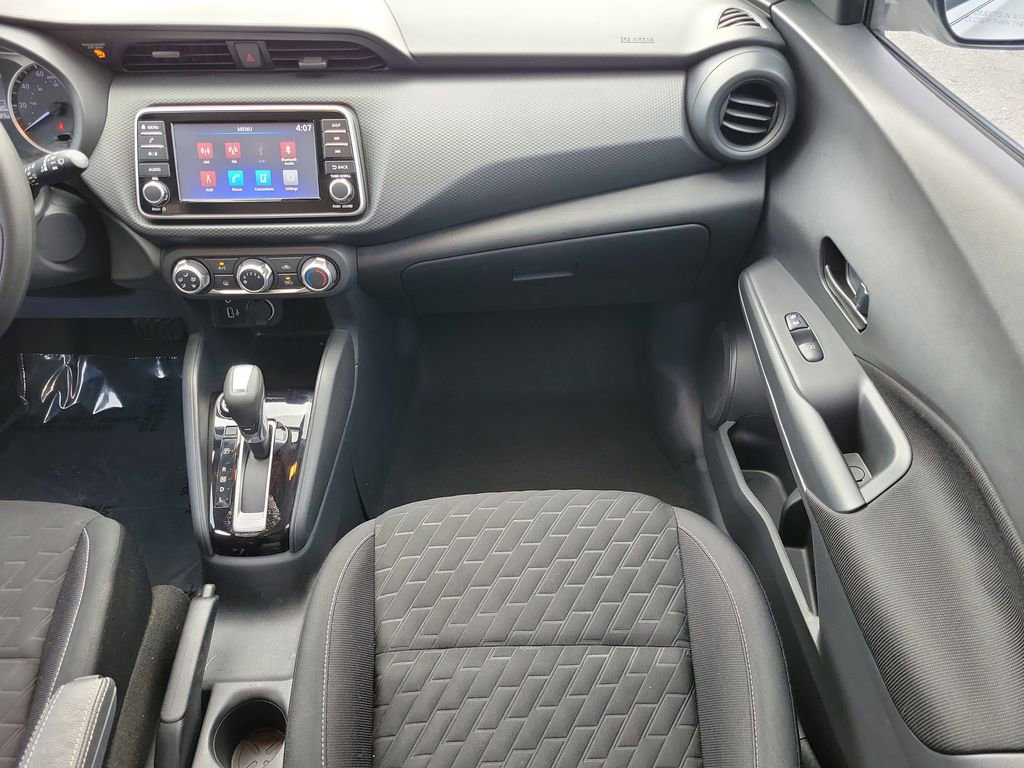 Certified 2021 Nissan Kicks S image 19