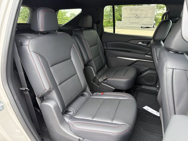 New 2026 Chevrolet Traverse Z71 w/ Driver Confidence Package AWD/4WD image 28