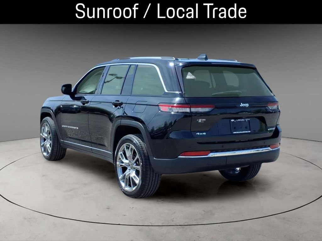 Used 2023 Jeep Grand Cherokee Laredo w/ Trailer Tow Prep Group (B) image 3