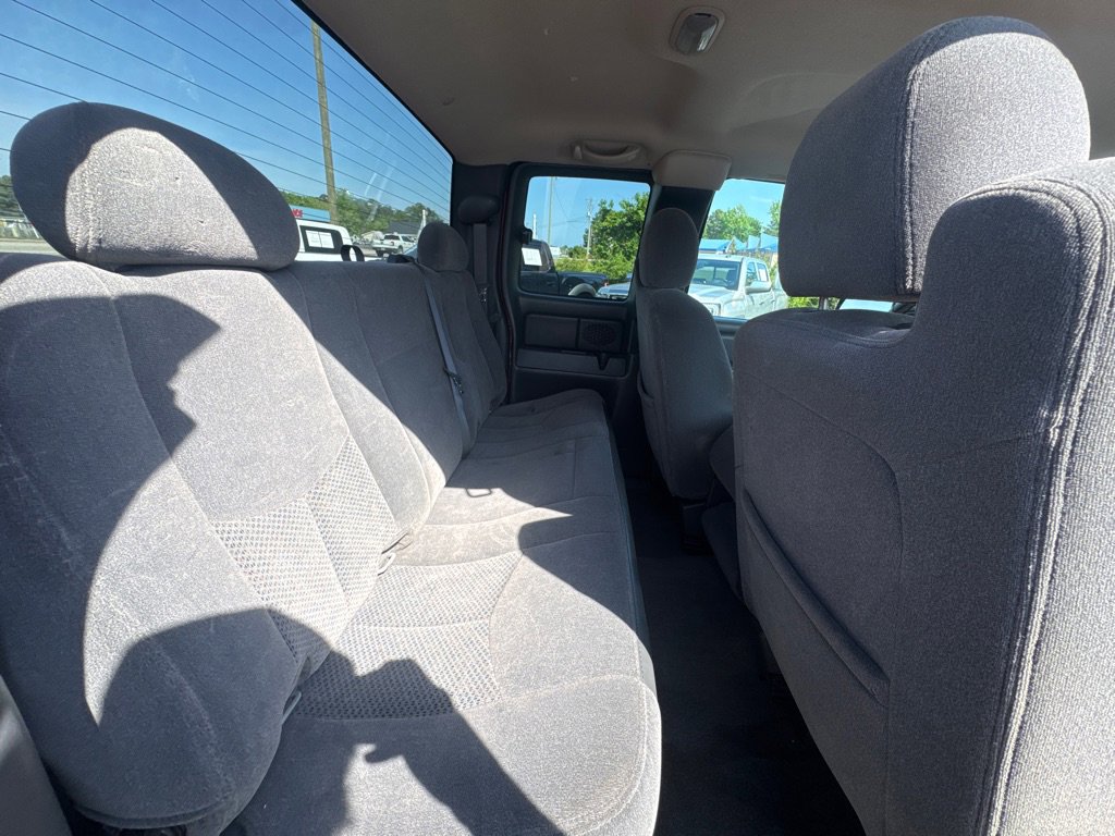 Used 2006 Chevrolet Silverado 1500 LS RWD image 9