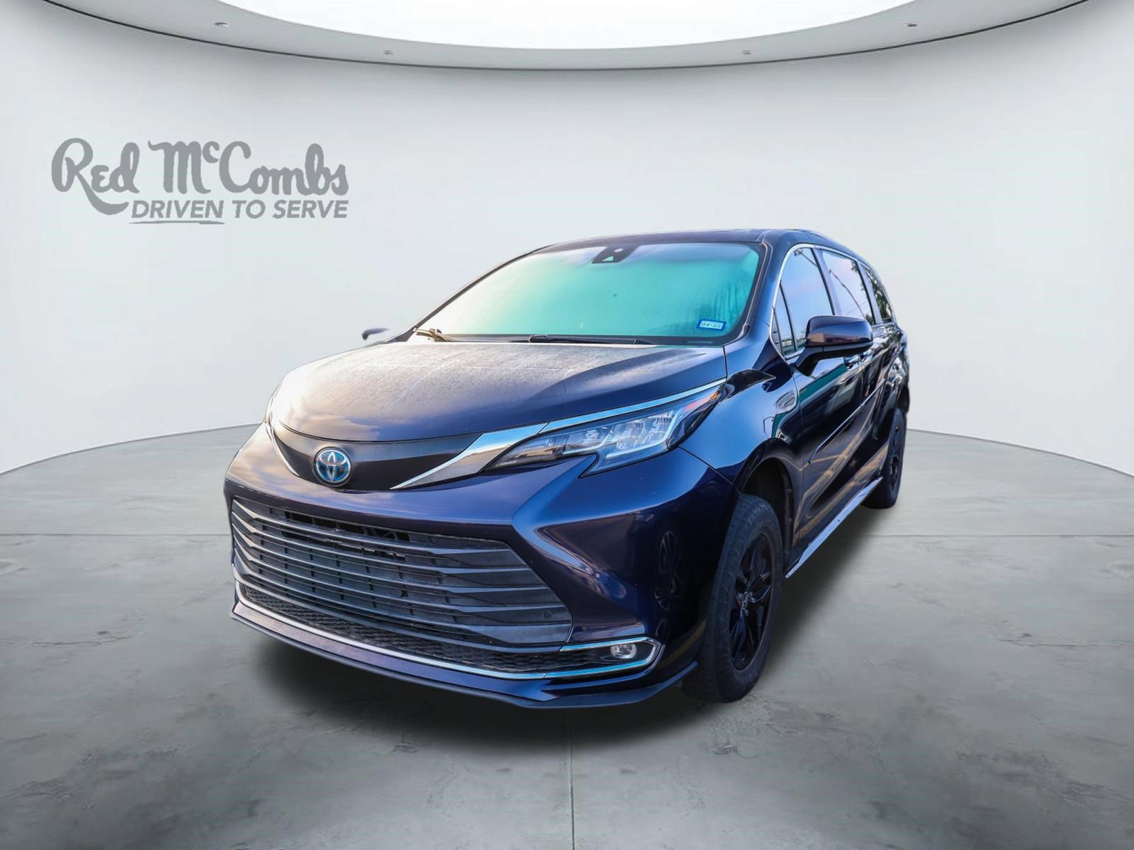 Used 2022 Toyota Sienna XLE w/ XLE Plus Package AWD/4WD image 1