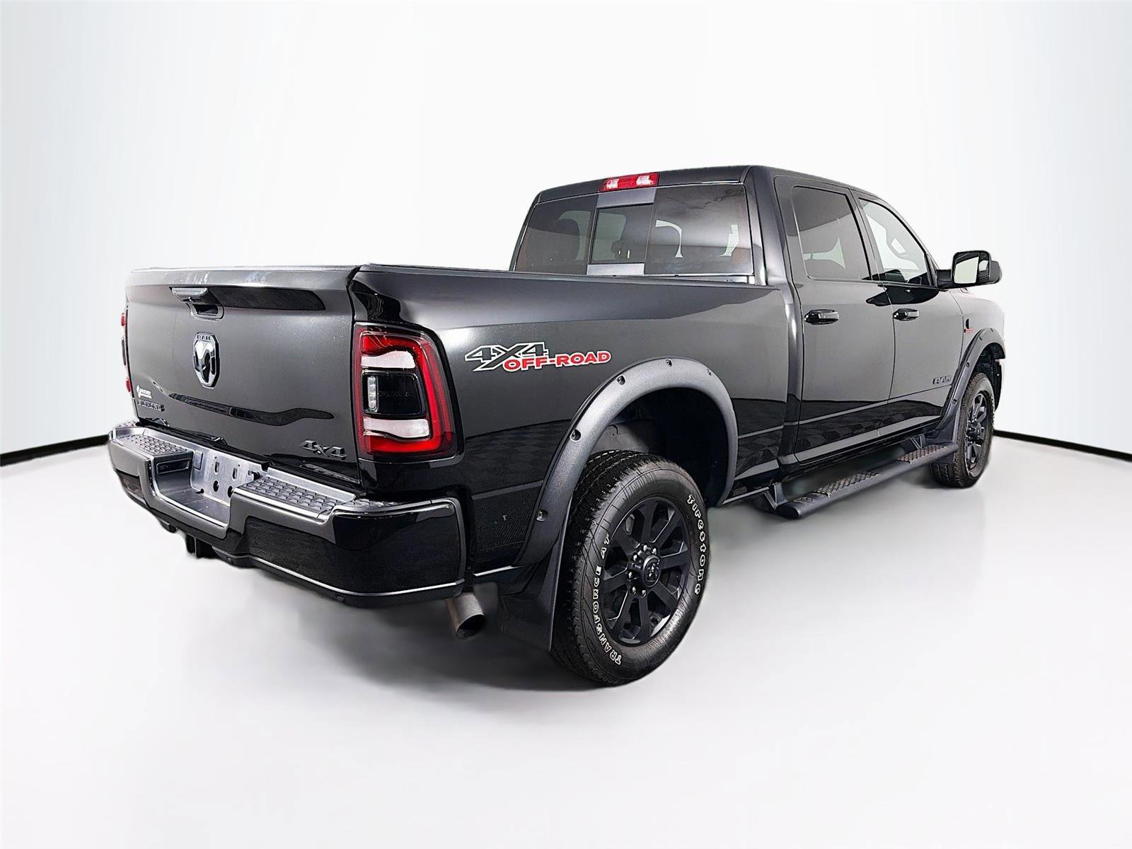 Used 2022 RAM 2500 Big Horn w/ Level C Equiment Group image 7